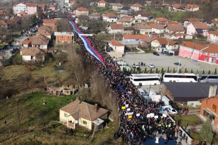 Aumentan las tensiones en el norte de Kosovo