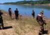 mujer que arrojó a sus hijos al río Paraná