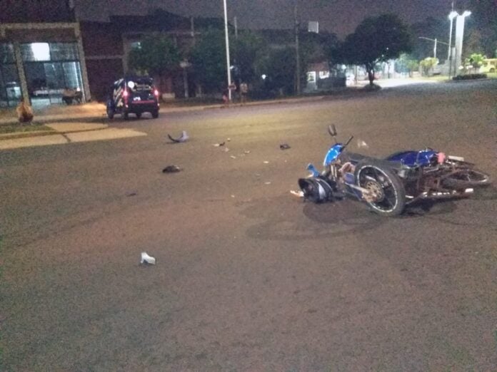 Choque en Posadas choque entre un auto y una moto en Posadas