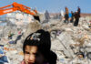 rescate de niños tras el terremoto