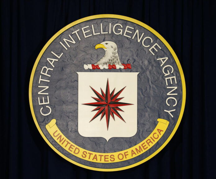 Visita sorpresa del director adjunto de la CIA a Paraguay.