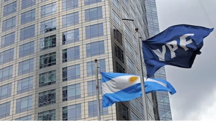 Juicio por nacionalización de YPF.