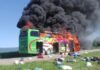 se incendió un colectivo en Tucumán