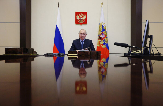 Putin advirtió a Occidente por el daño causado por sanciones.