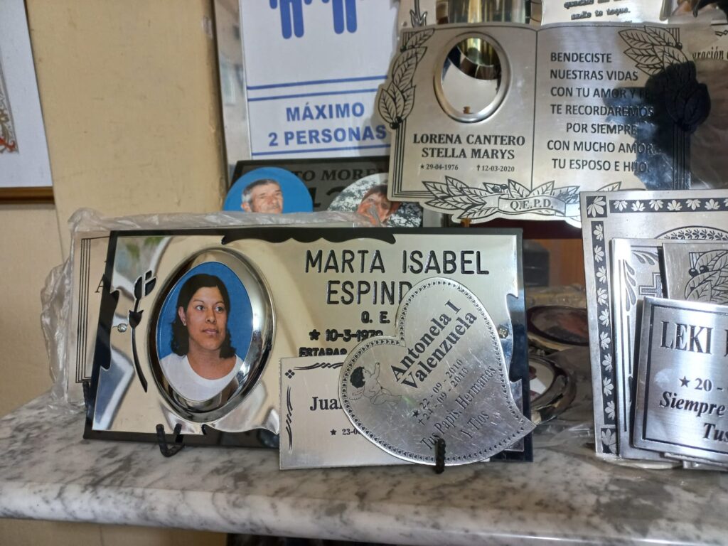 La placas con fotos no pierden vigencias