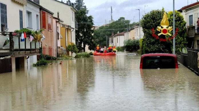 El GP de Ímola (Italia) suspendido por lluvias