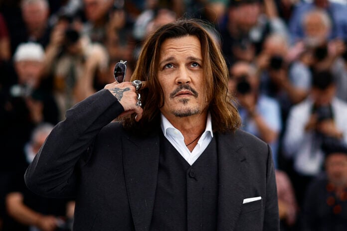 Depp está en Cannes para presentar su película