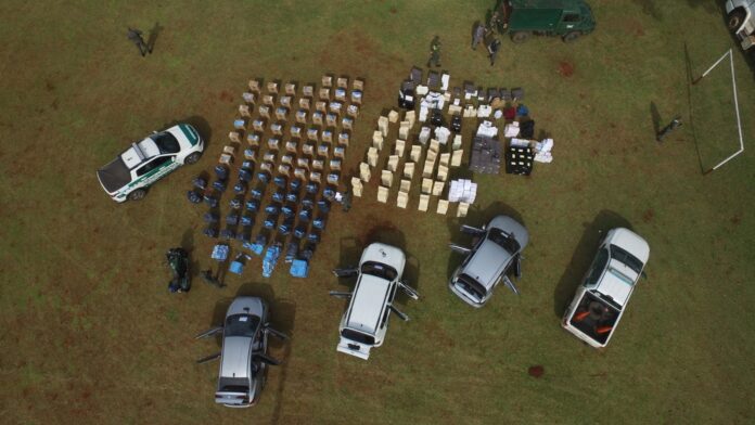 Incautan mercadería de contrabando gendarmería allanó un depósito