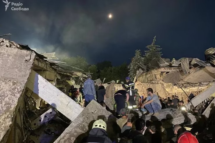 Rusia bombardeó