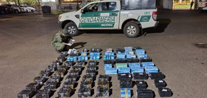 incautan celulares de contrabando contrabando de 18 teléfonos