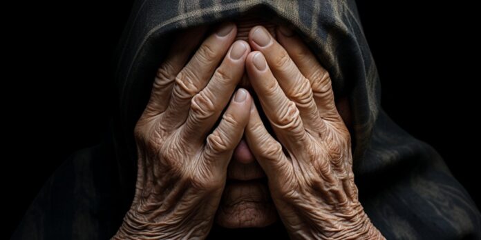 conmoción en San javier- abuso anciana