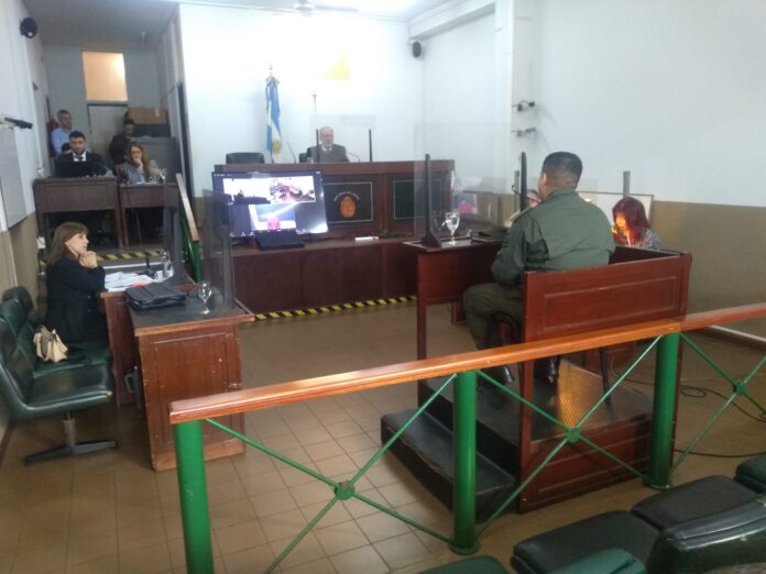 condenan a un camionero