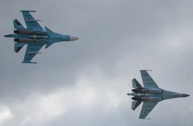rusia interceptó tres aviones militares
