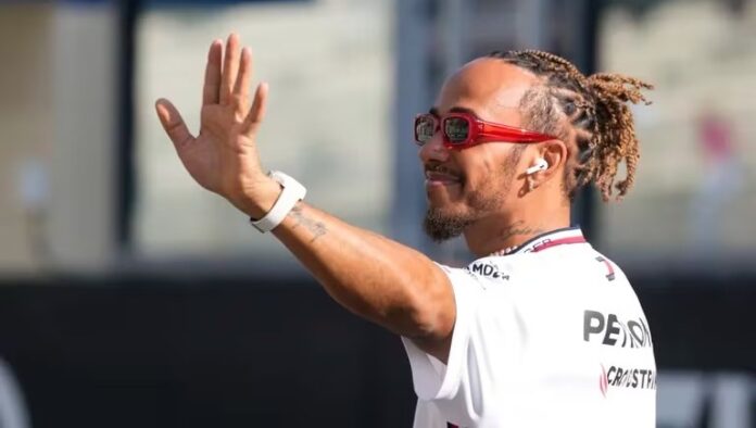Lewis Hamilton a Ferrari