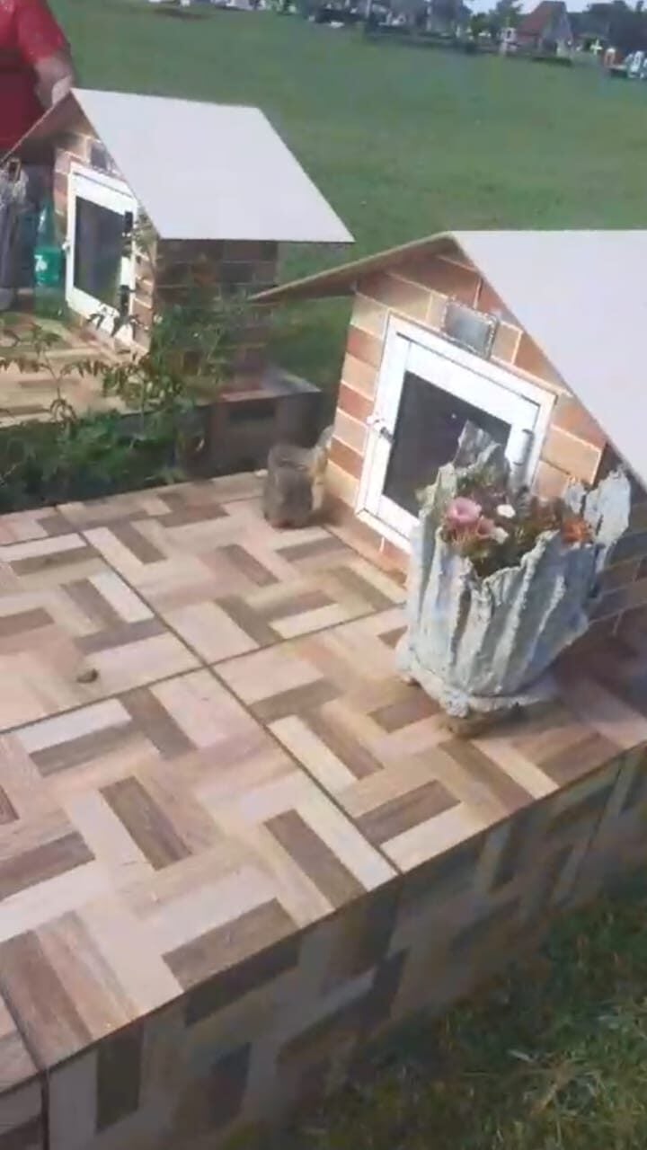 Las tumbas de Débora y Gabriela. Foto: captura de pantalla.