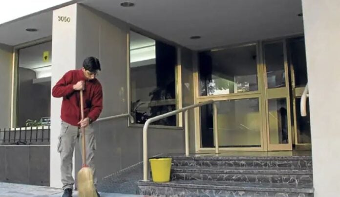 encargados de edificios