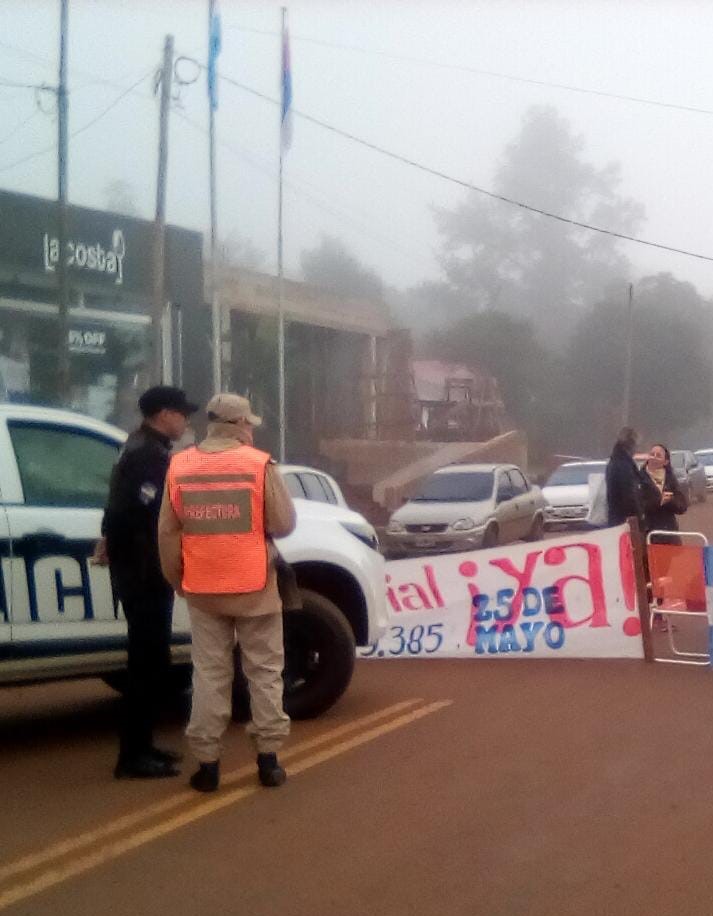 Protesta docente en Alba Posse