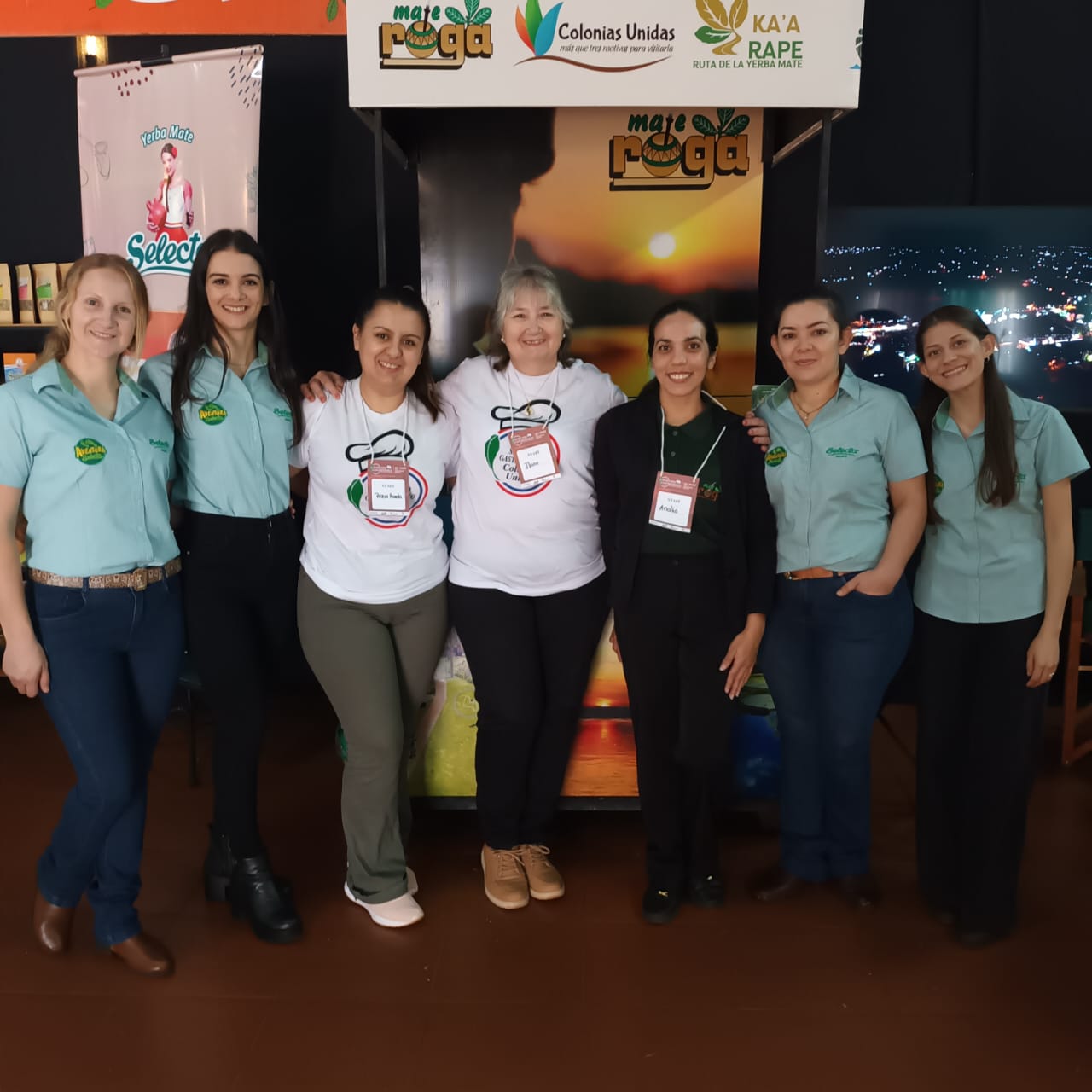 participantes del seminario de gastronomia e historia yerba en paraguay
