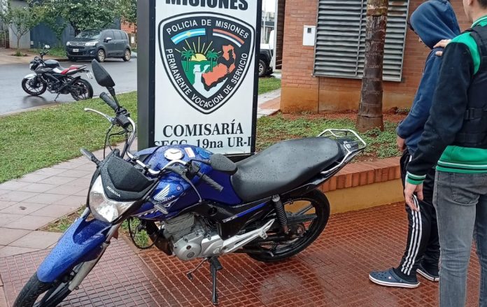 correr picadas en plena avenida Quaranta