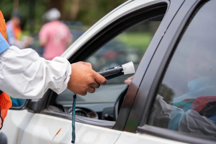 conductor en Misiones rompió el alcoholímetro
