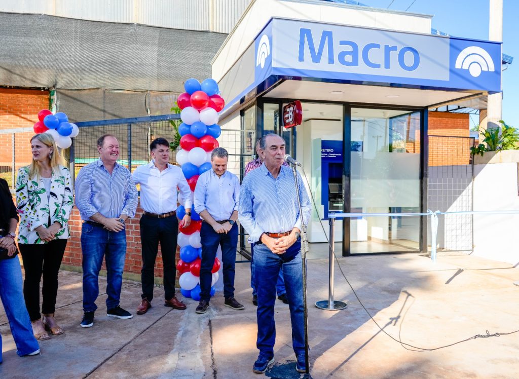 nuevo cajero en el Mercado Concentrador