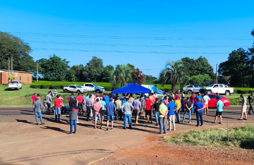 Se levanta el corte de productores tabacaleros en Alem