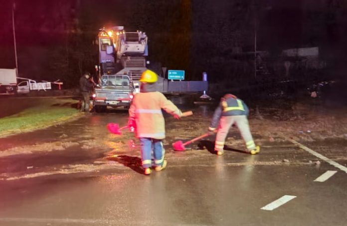 despiste camión cisterna con gas Campo Viera (1)