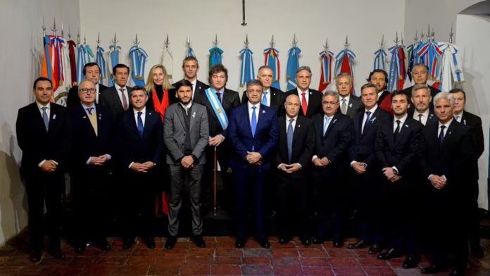primera reunión del Consejo de Mayo