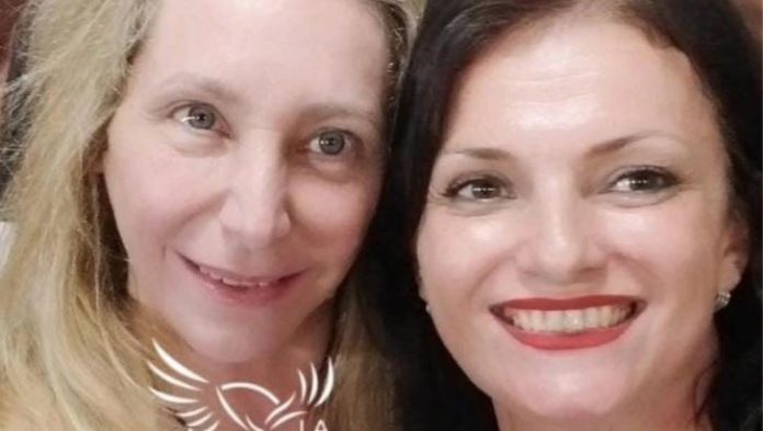 karina y la docente de Montecarlo (falcon)