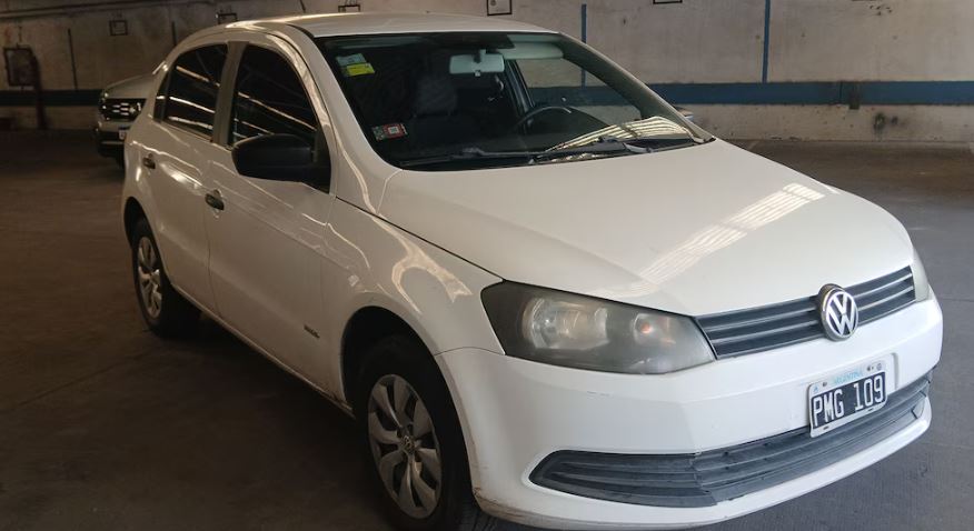 Rematan casi 50 autos