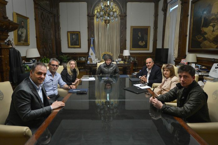 MESA POLITICA NACIONAL