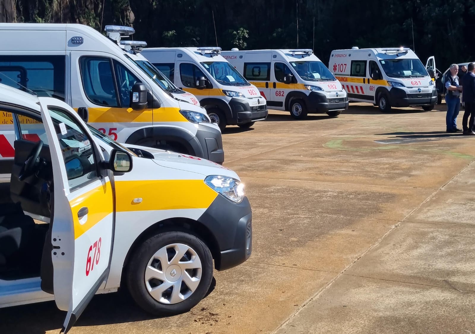 entrega de ambulacias