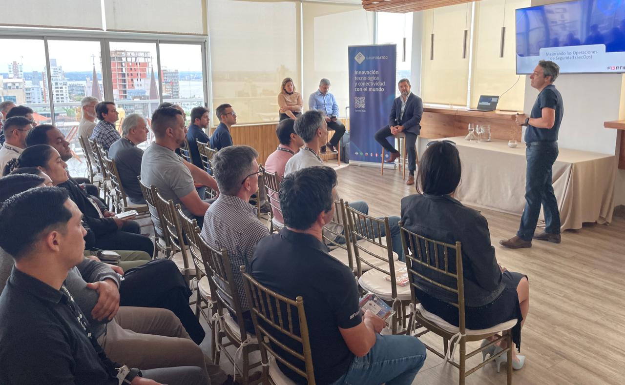 El evento se realizó en el Hotel Continental de Posadas