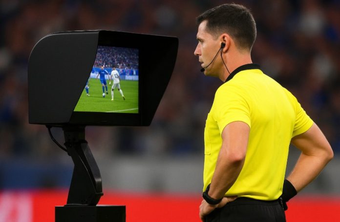 VAR 1 var