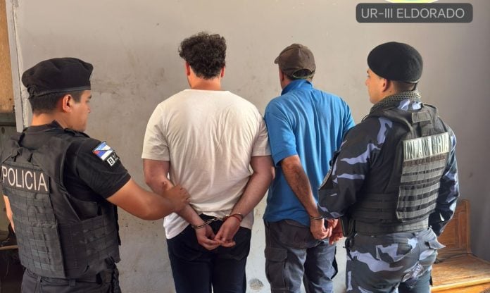 Allanaron un aserradero de Eldorado y detuvieron a dos hombres por amenazas y privación ilegítima de la libertad