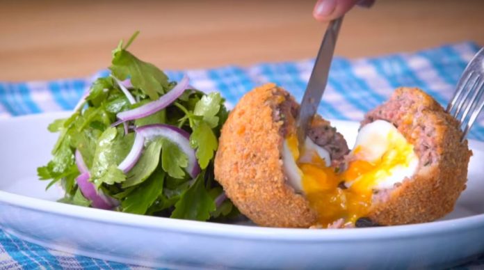 Huevos a la escocesa