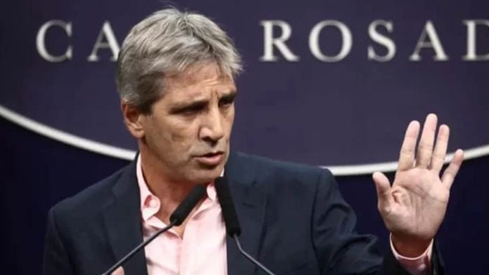 Toto Caputo reforma laboral