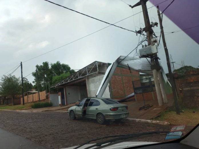 Temporal en Jardín América