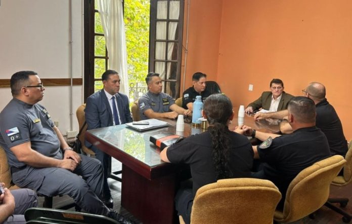 Safrán se reunió con la plana mayor de la Policía y el Servicio Penitenciario