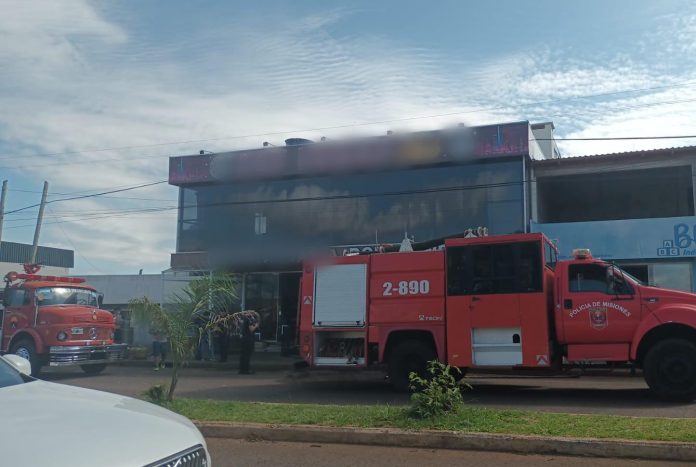 principio de incendio en un restaurante