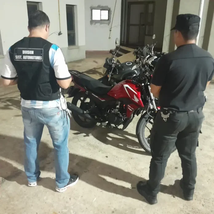 un hombre que estafó a una jubilada