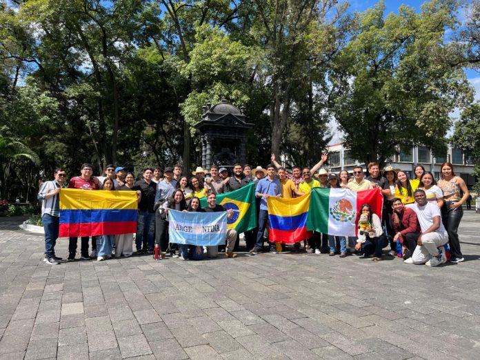 De Alem a México estudiante de la UNaM cursó parte de su último año en el exterior (1)