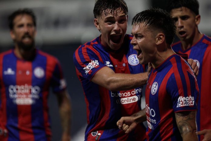 San Lorenzo visita a Riestra