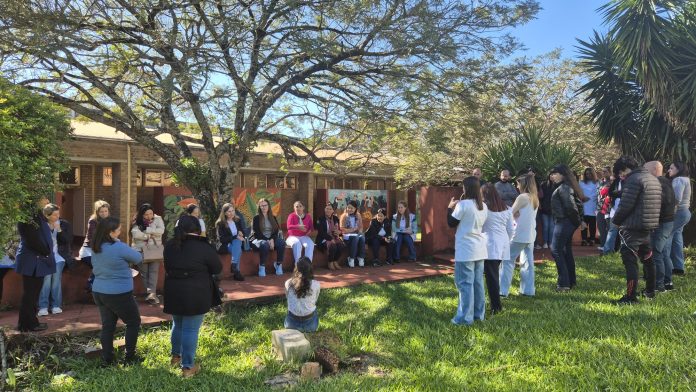 Apuestas online y salud emocional adolescente capacitan a docentes en Alem sobre prevención (5)