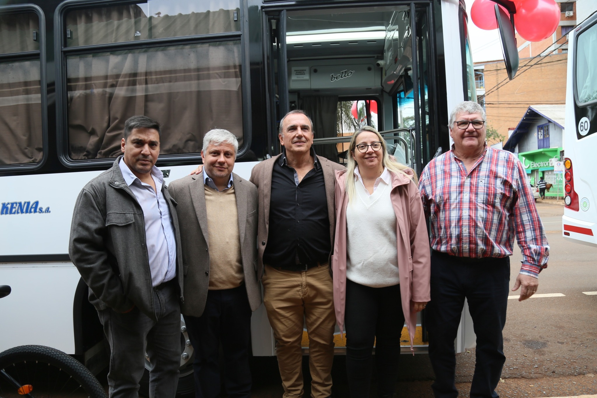 Presentaron 10 colectivos 0 km para el transporte urbano de Eldorado