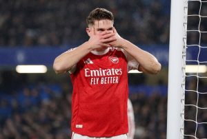 El Manchester City empató y Arsenal se consagró campeón de la Premier League después de 22 años   imagen-5