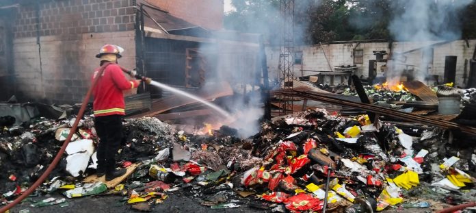 SE quemó todo principio de incendio en un galpón en Posadas