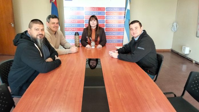 Trabajo con la gente de LA Anónima hipermercado Libertad a La Anónima en Posadas