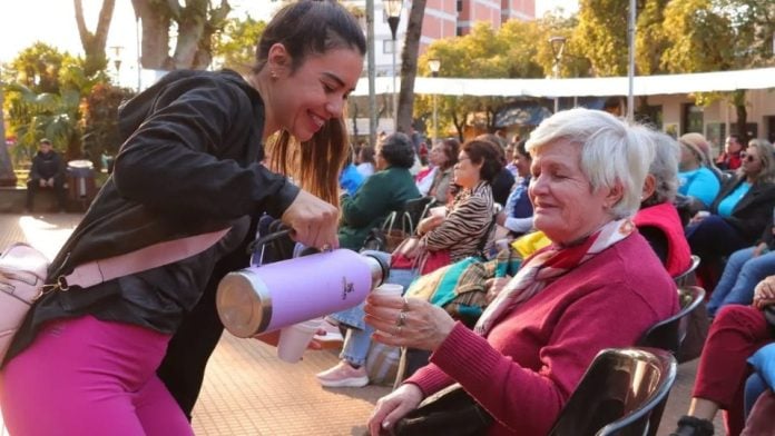Eldorado promovió una jornada de concientización y reconocimiento a los adultos mayores Eldorado promovió una jornada de concientización y reconocimiento a los adultos mayores