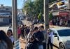 Migraciones de Argentina y Brasil descansan tres horas al mediodía en el paso Alba Posse–Porto Mauá y turistas esperaron hasta cinco horas para cruzar Migraciones de Argentina